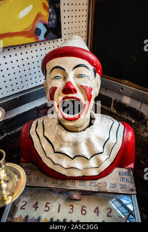 Modèle Clown criant Banque D'Images