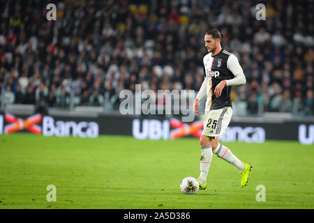 Turin, Italie. 19 Oct, 2019. Adrien rabiot de Juventus au cours de la Serie A match entre la Juventus et Bologne au Juventus Stadium, Turin, Italie le 19 octobre 2019. Photo par Fabrizio Carabelli. Usage éditorial uniquement, licence requise pour un usage commercial. Aucune utilisation de pari, de jeux ou d'un seul club/ligue/dvd publications. Credit : UK Sports Photos Ltd/Alamy Live News Banque D'Images