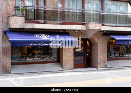 Sint Gillis waas, Belgique, 9 septembre 2019, boutique de chocolat belge fraîche dans un petit village de Flandre Orientale Banque D'Images