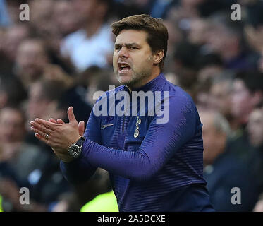 Mauricio Pochettino Entraîneur de Tottenham au cours de la Barclays Premier League match entre Tottenham Hotspur et Watford, à Tottenham Hotspur Stadi Banque D'Images