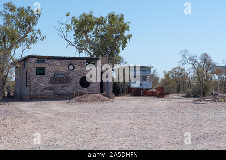 Maison en bouteille Lightning Ridge, New South Wales, Australie Banque D'Images