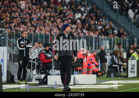 Turin, Italie. 19 Oct, 2019. de la Juventus en action au cours de la série d'un match de football Juventus v Bologne. La Juventus a gagné 2-1 au stade de la Juventus de Turin en Italie, le 19 octobre 2019 (Photo par Alberto Gandolfo/Pacific Press) Credit : Pacific Press Agency/Alamy Live News Banque D'Images