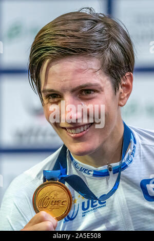 Maria Giulia Confalonieri ITA remporte l'or dans le Womens Point race lors du Championnat d'Europe de cyclisme sur piste CUE sur Octobre 19, 2019 à Apeldoorn, aux Pays-Bas. (Photo par SCS/Sander Chamid Banque D'Images