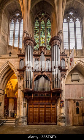 Tuyaux d'orgue dans la cathédrale de Southwark (la cathédrale et l'église collégiale de St Sauveur et St Mary Overie), Southwark, London, UK. Banque D'Images