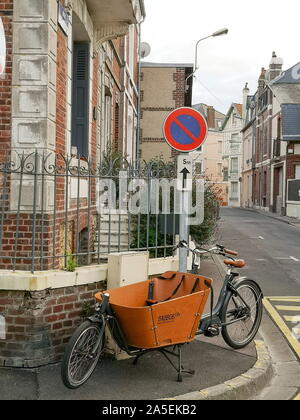 Vélo CARGO À TROUVILLE Banque D'Images