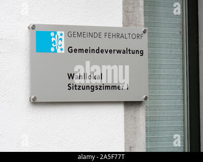 Wahllokal vom Gemeindehaus Fehraltdorf ZH Banque D'Images