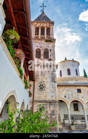 Monastère de Krka. 14e siècle Eglise orthodoxe serbe monastère dédié à l'Archange Michel. Situé dans le Parc National de Krka, Croatie. Droit Banque D'Images