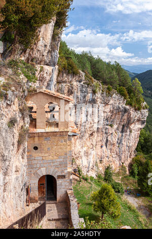 Sanctuaire de Santa Maria de Montgrony, Serra de Montgrony Gombrèn,, Gérone, Espagne Banque D'Images