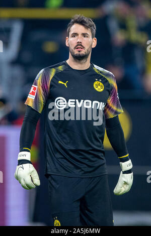 Dortmund, Allemagne. 20 Oct, 2019. Romain (Bvºrki gardien BUERKI, N), la moitié de la figure, la moitié de la figure, portrait, Soccer 1. Bundesliga, 8. Journée, Borussia Dortmund (NE) - Borussia Mönchengladbach (MG) 1 : 0, le 19.10.2019 à Dortmund/Allemagne. ¬ | Conditions de crédit dans le monde entier : dpa/Alamy Live News Banque D'Images