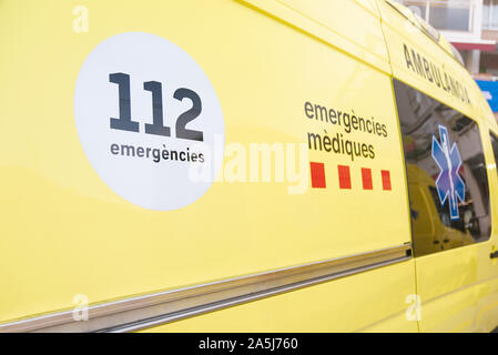 Barcelone, 20 octobre : 112 transports service médical pendant les émeutes indépendantistes à Barcelone Banque D'Images