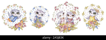 Cute owls aquarelle et fleurs isolé sur fond blanc, ensemble dans un style enfantin. Aquarelle peinte à la caricature bird collection pour couvrir la carte, w Banque D'Images