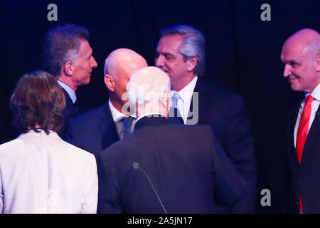 BUENOS AIRES, 20.10.2019 : tous les candidats après le deuxième débat présidentiel à l'Université de Buenos Aires, Argentine. (Photo : Néstor J. Beremblum / Banque D'Images