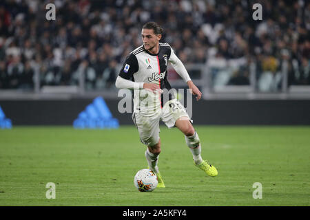 Turin, Italie. 19 Oct, 2019. Le football, Serie A TIM championship 2019-2020 JUVENTUS vs BOLOGNE 2-1 dans la photo : Crédit photo : RABIOT Indépendant Agence/Alamy Live News Banque D'Images