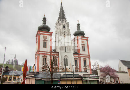 MARIAZELL, Autriche - 23 avril 2019:Basilique de la naissance de la Vierge d'avril 23,2019 à Mariazell, en Autriche. Banque D'Images