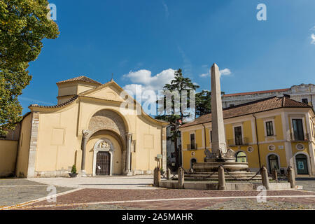 Le complexe du musée de l'église de Santa Sofia, à Benevento Campania, Italie, patrimoine mondial de l'UNESCO. Banque D'Images