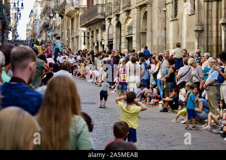 Les Géants défilent lors du Festival 2019 La Merce à Plaça de Sant Jaume de Barcelone, Espagne
