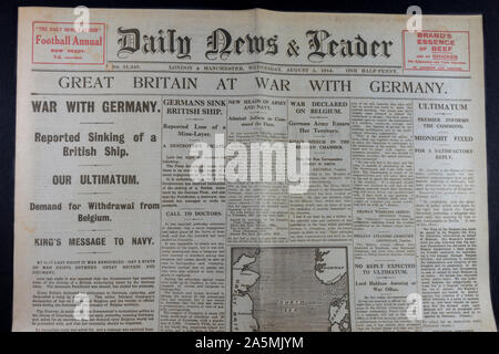 Le Daily News & journal Reader le mercredi 5 août 1914 annonce le début de la Première Guerre mondiale. Banque D'Images