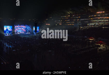 Octobre 21, 2019, Tijuana, Baja California, Mexique : Le groupe rock Guns N' Roses joue sur scène pendant un concert sur leur le pas dans cette vie d' à l'Estadio Caliente. (Crédit Image : © Alfred KC/Zuma sur le fil) Banque D'Images