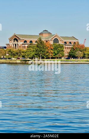 Washington, D.C. - 15 octobre 2019 : Le National War College à Fort McNair se trouve au confluent de la canal de Washington et de la rivière Anacostia. Banque D'Images