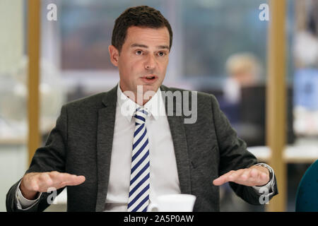 Suhl, Allemagne. 09Th Oct, 2019. Mike Mohring (CDU), président de la CDU de Thuringe, chef de faction dans le parlement de l'état et le premier candidat de son parti dans une interview sur 09.10.2019. Crédit : Michael Reichel/dpa-Zentralbild/ZB/dpa/Alamy Live News Banque D'Images