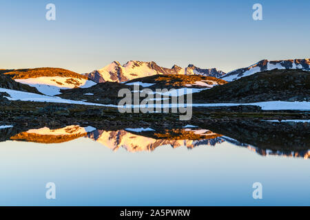 Lac de montagne Banque D'Images