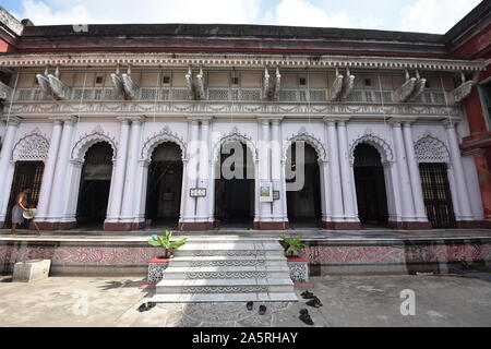 Le Shobhabazar Durga Dalan du Palais Royal (Gopinath Bari). 36 Nabakrishna Raja Street. Kolkata, Bengale occidental, Inde. Banque D'Images