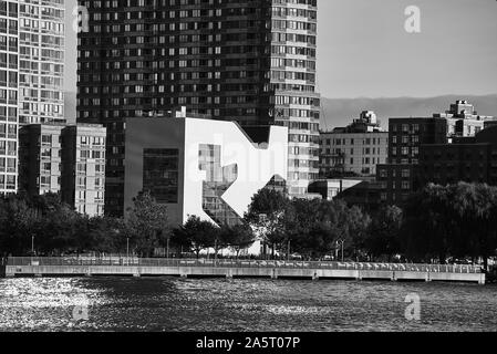 Hunters Point bibliothèque communautaire, conçu par Steven Holl Architects Banque D'Images