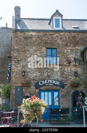 Le Conquet, Finistère / France - 22. Août, 2019 : l'historique de la Crêperie Laer-Mor Conquet en Bretagne Banque D'Images