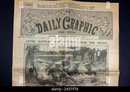 Première page de 'The Daily Graphic' magazine en temps de guerre (12 août 1914), un morceau de répliques de souvenirs de l'ère de la Première Guerre mondiale. Banque D'Images