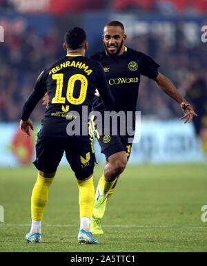 Bryan Mbeumo, De Brentford, Célèbre Le Troisième But De Son équipe Lors ...