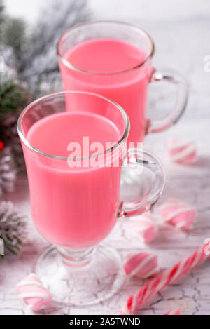 Ruby chocolat chaud ou cacao rose Banque D'Images