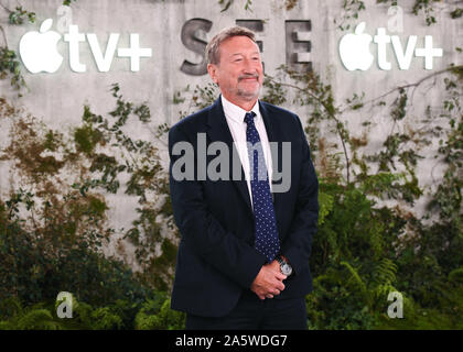 19 octobre 2019, Westwood, Californie, États-Unis : 21 octobre 2019 - Westwood, Californie - Steven Knight. Première mondiale de ''See'' d'Apple TV+ au Fox Village Theater. Crédit photo : Billy Bennight/AdMedia Banque D'Images