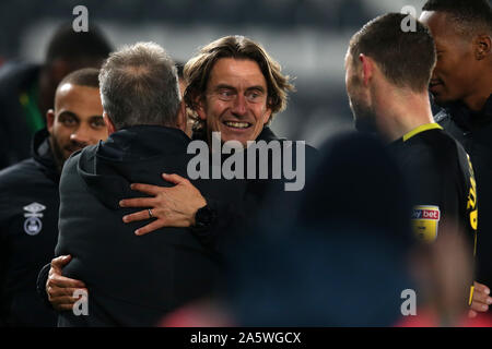 Swansea, Royaume-Uni. 23 Oct, 2019. Brentford manager Thomas Frank (c) célèbre après que son équipe gagne.EFL Skybet match de championnat, Swansea City v Brentford au Liberty Stadium de Swansea, Pays de Galles du Sud le mardi 22 octobre 2019. Cette image ne peut être utilisé qu'à des fins rédactionnelles. Usage éditorial uniquement, licence requise pour un usage commercial. Aucune utilisation de pari, de jeux ou d'un seul club/ligue/dvd publications. Photos par Andrew Andrew/Verger Verger la photographie de sport/Alamy live news Crédit : Andrew Orchard la photographie de sport/Alamy Live News Banque D'Images