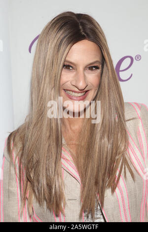 Octobre 22, 2019, Hollywood, CA, USA : 22 octobre 2019 - Hollywood, Californie - Denise Albert. Mamarazzi événement avec Melissa Joan Hart a tenu à Blue Palms Brasserie à l'Avalon Hollywood. Crédit photo : FayeS/AdMedia (crédit Image : © F Sadou/AdMedia via Zuma sur le fil) Banque D'Images