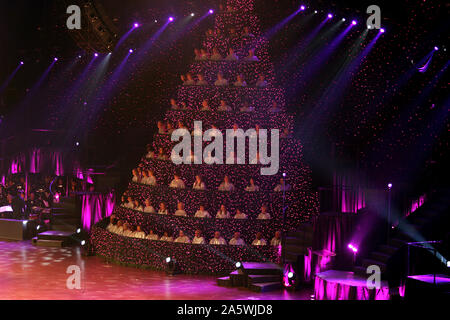 L'arbre de Noël vivant au cours de Virginia show spectaculaire à TRBC à Lynchburg, VA, USA. Banque D'Images