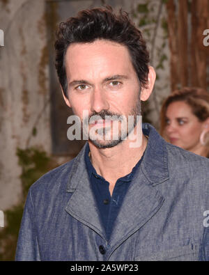 Octobre 21, 2019, Westwood, Californie, USA : Christian Camargo assiste à la première mondiale de l'Apple TV +'s ''voir' (image Crédit : © Bennight/Zuma sur le fil) Banque D'Images