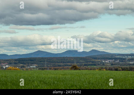 Vue panoramique sur les montagnes Siebengebirge Banque D'Images