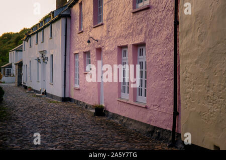 Rue Pavée au crépuscule Boscastle Plymouth Angleterre Cornwall Banque D'Images