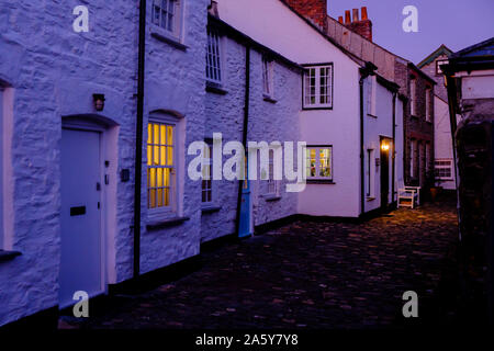 Rue Pavée au crépuscule Boscastle Plymouth Angleterre Cornwall Banque D'Images