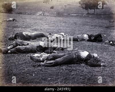 Corps sur le champ de bataille après la bataille de Gettysburg, le 1 juillet, 1863 à 3, pendant la guerre civile américaine. La bataille impliqués le plus grand nombre de victimes de la guerre[ Banque D'Images