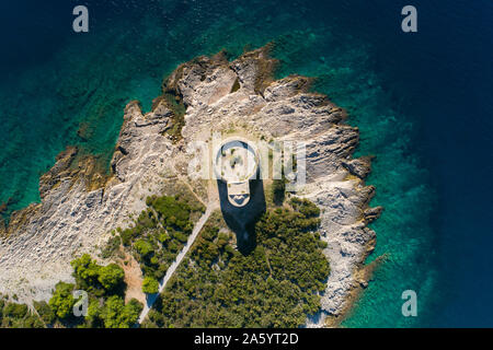 Vue aérienne de la forteresse Arza Lustica péninsule. Banque D'Images