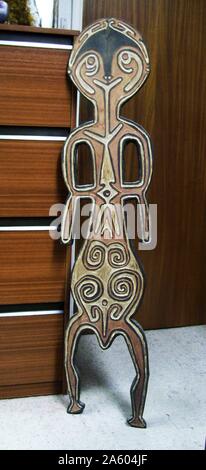 Tribal Art : Du Golfe de Papouasie X-ray figure, de Balimo, au milieu du quartier de mouche de la province de l'ouest de la Papouasie-Nouvelle-Guinée. Banque D'Images