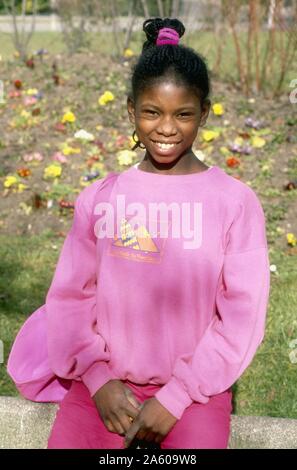 La patineuse artistique Surya Bonaly. Février 1989 Banque D'Images