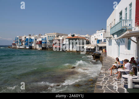 La petite Venise, la ville de Mykonos, l'île de Mykonos, Cyclades, îles grecques, Grèce, Europe Banque D'Images