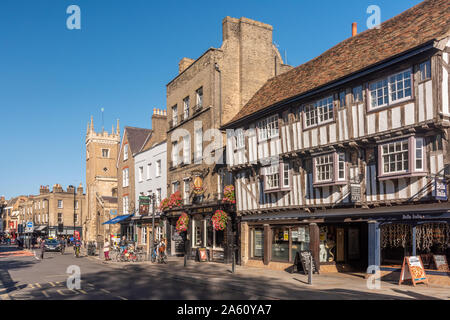 La mitre et le Baron de boeuf pubs, Bridge Street, Cambridge, Cambridgeshire, Angleterre, Royaume-Uni, Europe Banque D'Images