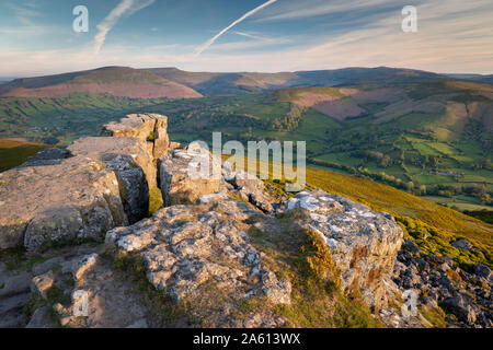 Vista depuis le sommet de l'Sugarloaf, parc national de Brecon Beacons, Monmouthshire, Pays de Galles, Royaume-Uni, Europe Banque D'Images