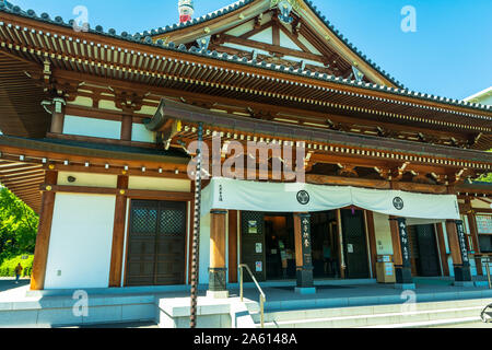 Tokyo, Japon, Asie - 7 septembre 2019 : Temple Zojoji, le plus vieux bâtiment en bois Banque D'Images