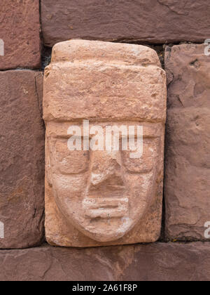 Ruines de l'ancienne ville de Tiwanaku, Bolivie, visages Banque D'Images
