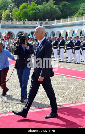 Carthage, Tunis. 23 Oct, 2019. Le nouveau président de la République Kais dit a prêté serment ce mercredi à une réunion spéciale de l'Assemblée des représentants du peuple, de devenir officiellement le troisième président de la République tunisienne a élu depuis la révolution. Après son discours à la nation, le Président Saeed est allé au palais de Carthage, où il a été reçu par le Président par intérim de la République Mohamed Ennaceur. Au cours de la réunion, le transfert aura lieu. Credit : Chokri Mahjoub/ZUMA/Alamy Fil Live News Banque D'Images