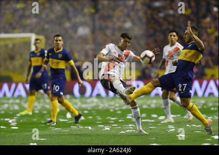 Le 21 octobre 2019 ; la Bombonera Stadium, Buenos Aires, Argentine ; Coupe Libertadores contre Boca Juniors, River Plate, Eduardo Salvio de Boca Juniors et de River Plate Exequiel Palacios - usage éditorial Banque D'Images